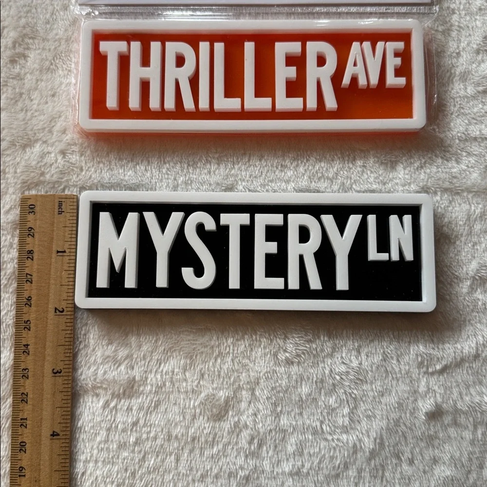 Bookshelf Street Signs Plaque Thriller Ave Mystery Ln